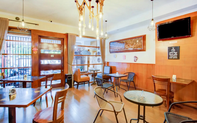 Urbanview Hotel 58 Bintaro by RedDoorz