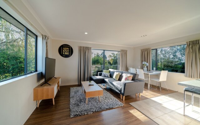 Glenfield Central Modern 1 Bdr Unit