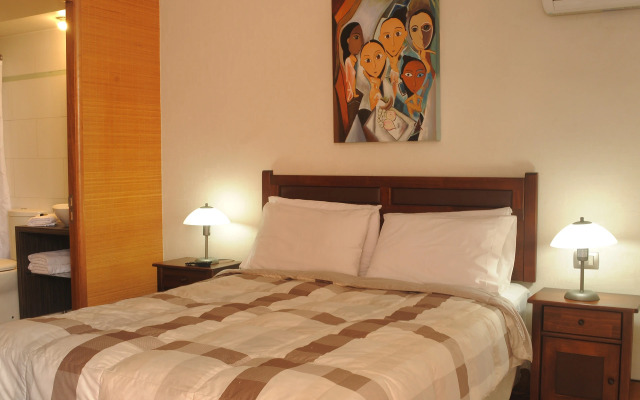 Travel Suites