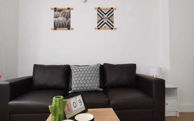 Central Apartment near Barbican Center