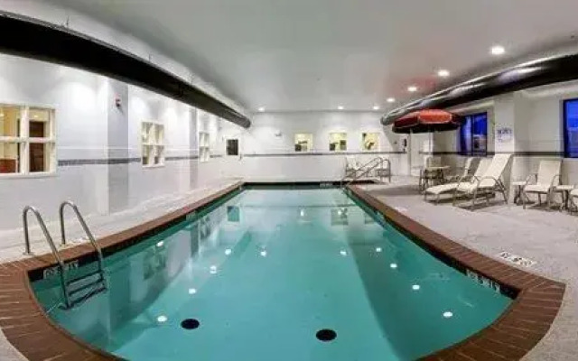 Holiday Inn Express