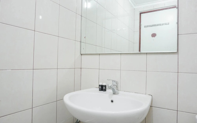 Strategic And Compact Studio Apartment At Royal Mediterania Garden Residence