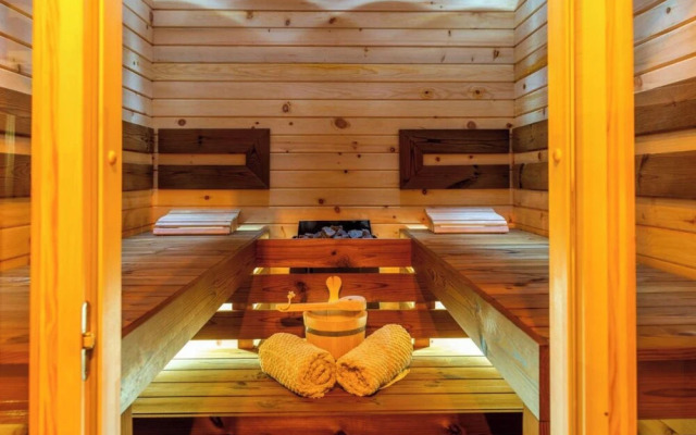 Luxury Pool Villa Feliz