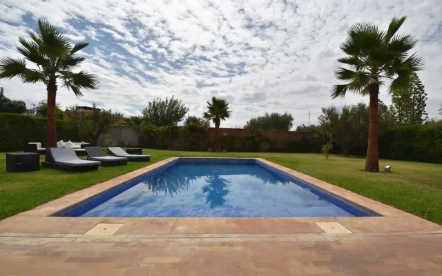 Apple Villa De Luxe 5