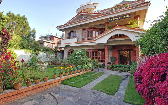 Vardan Resort n' Apartment