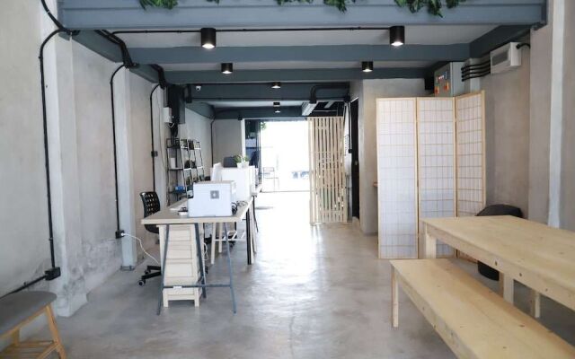 The Cube Hostel Khaosan