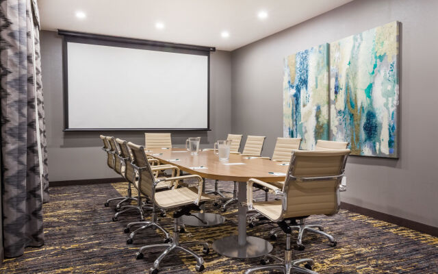 Best Western Plus Airdrie Gateway