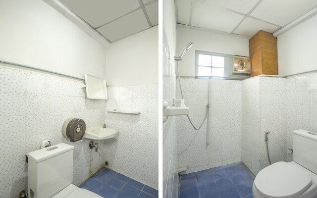 OYO 723 Lamphun Hostel