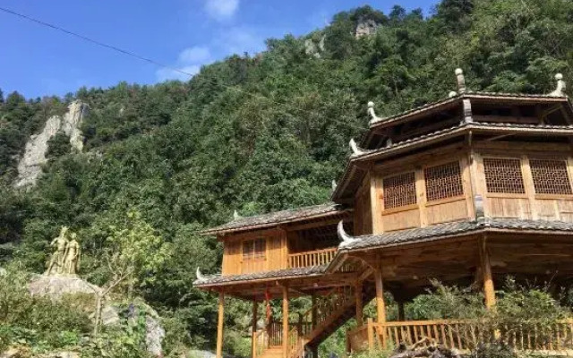 Chunjixia Resort