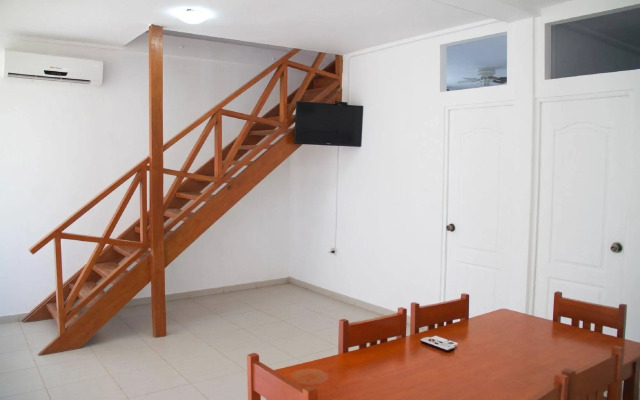 Nauti-K Beach Hotel