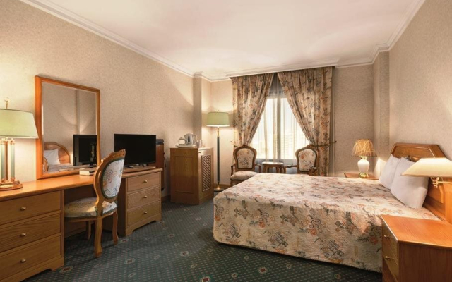 Ramada Hotel