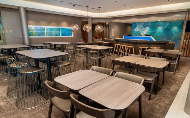 SpringHill Suites by Marriott Newark Fremont