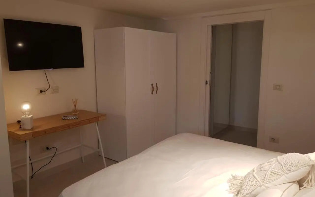 MINZONI94 - TwoBedroom+Garden
