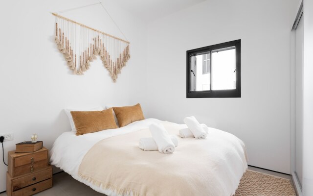 Elegant 2BD Apartment in Jaffa Area