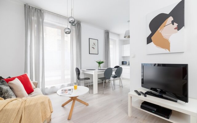 Browar Lubicz Apartments by Renters