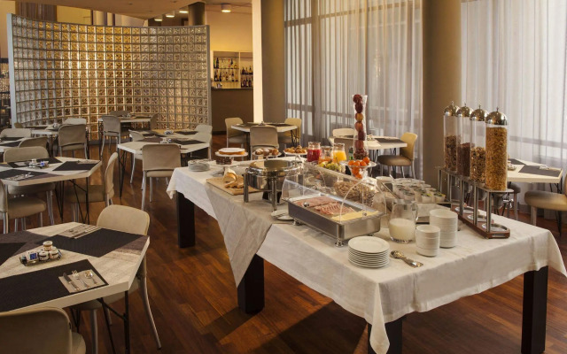 Hotel Cora