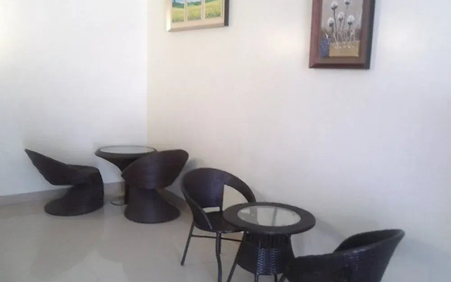 Meaco Hotel - Calbayog