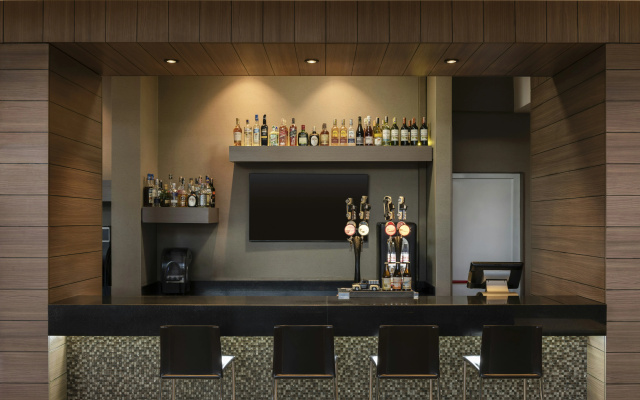 Hampton by Hilton Bogota Airport
