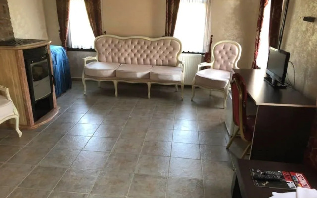 Manastirhan Thyke Butik Otel