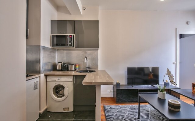 83 - Classy Apartment Paris Le Marais