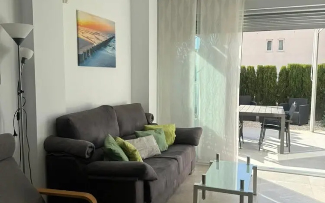 Bright Apartment Near Aquopolis