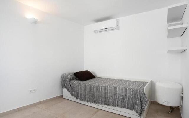 ESTRELLA - Sólo Parejas o Familias - 30m2