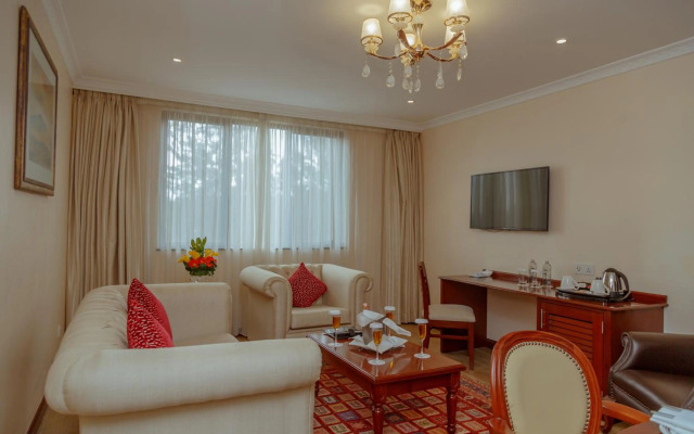 Sarova Woodlands Hotel