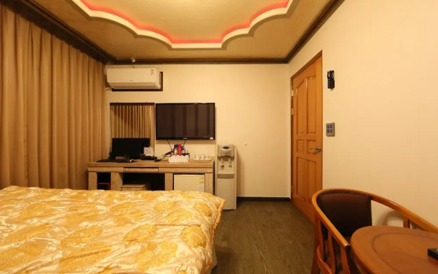 Boryeong Daecheon Raemian