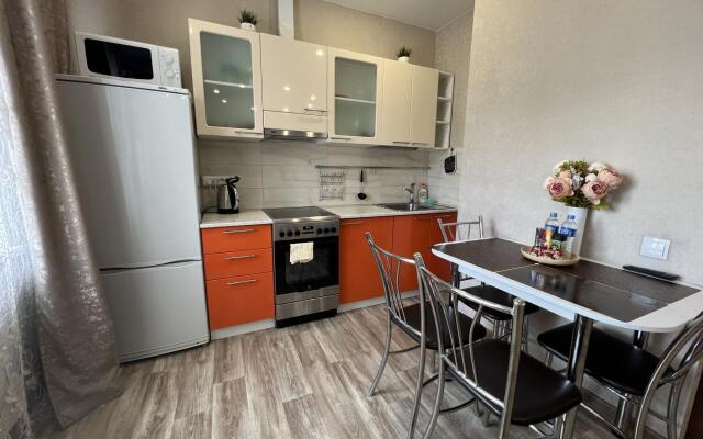 Be Home (Би хоум) на Строительном