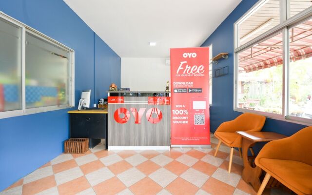 OYO 539 Loft By Busaba