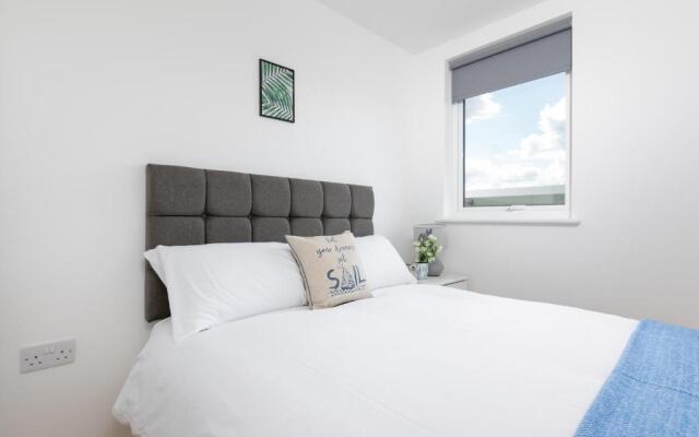 Skyvillion Tower Points - Tower Point Lovely apartment in Enfield London