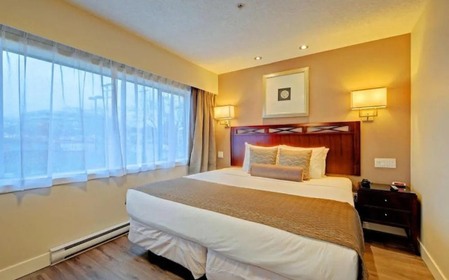 Red Lion Inn and Suites