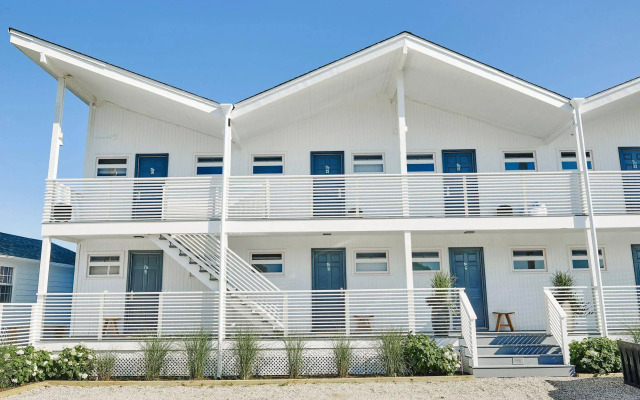 Hero Beach Club