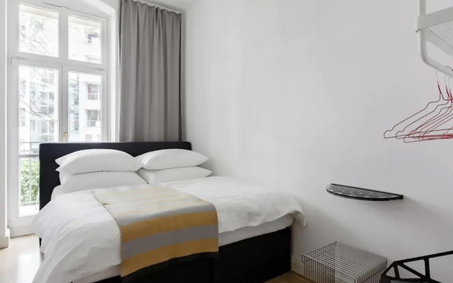 Top Luxury Space Spree Mitte Berlin