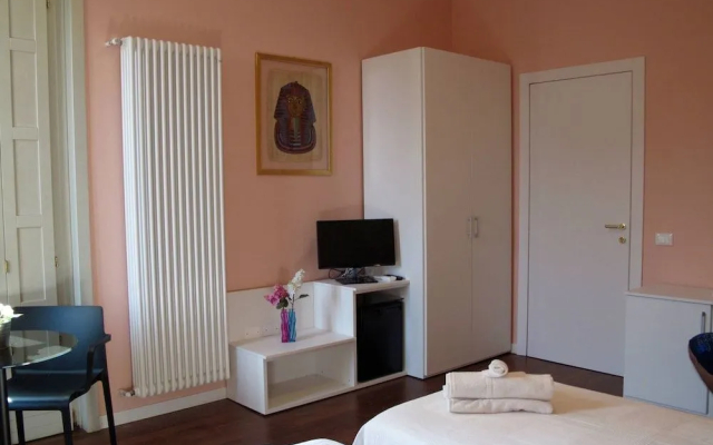 B&B Elio's Place