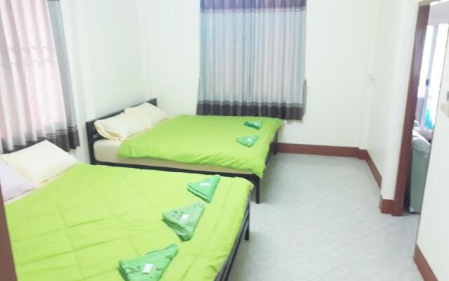 Mae Rampung Beach House