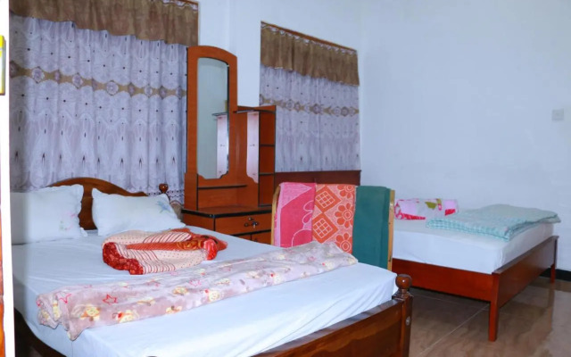 Subash Hotel