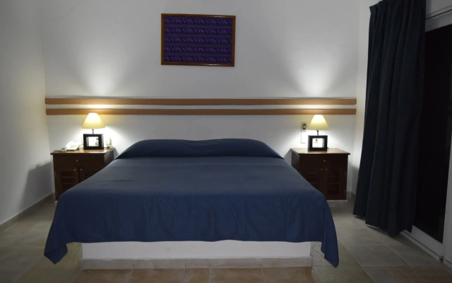 Plaza Almendros Hotel Isla Mujeres
