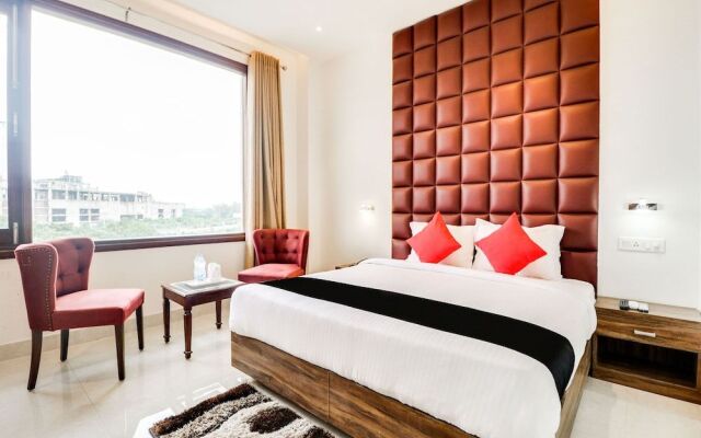 Capital O 44117 Hotel Alphonso