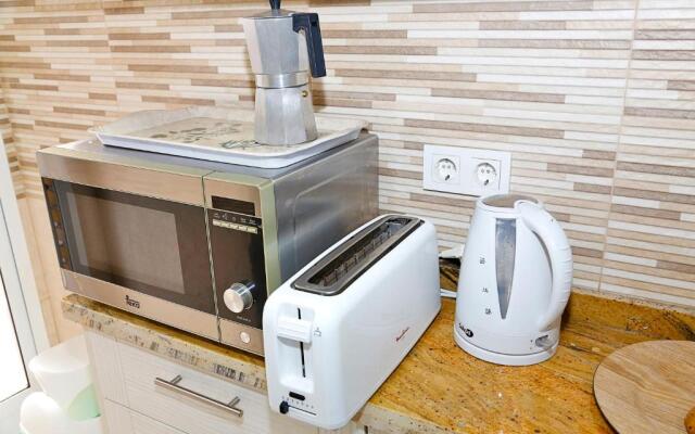 Turina Apartment -AC near beach