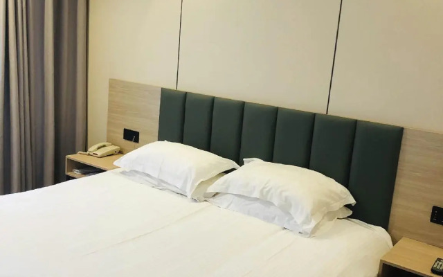 GreenTree Inn Yangzhou Slender West Lake Wencheng Attic Express Hotel
