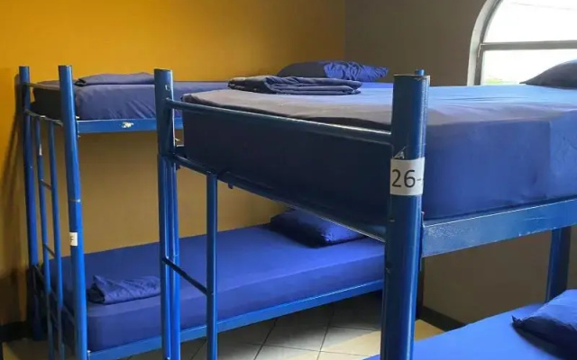 Alajuela Backpackers Airport Hostel