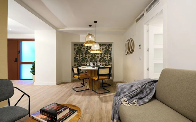 Casa Pizarro, by Homing U