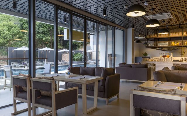 Hotel Ikon Phuket