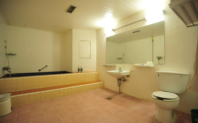 Kyungha Spa Hotel