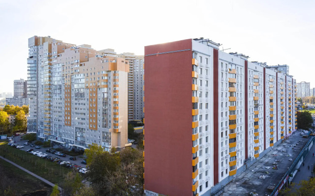 Moment House on Slavyansky Boulevard