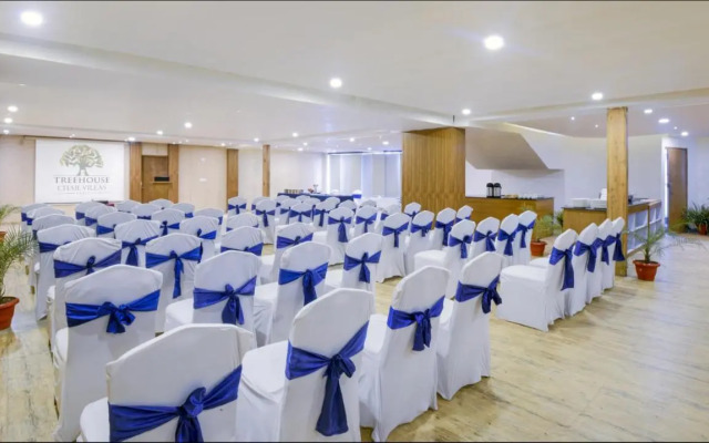 TreeHouse Chail Villas