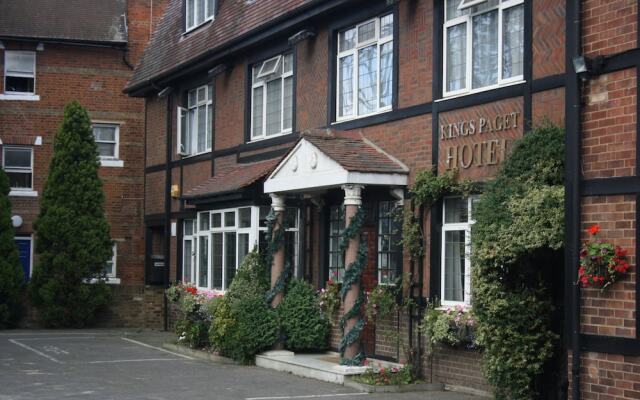 Kings Paget Hotel