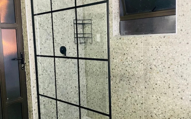 Airport Imperial Guest House