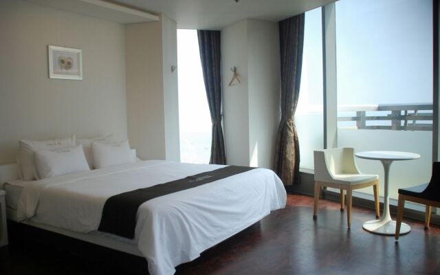 Hotel Sky Beach